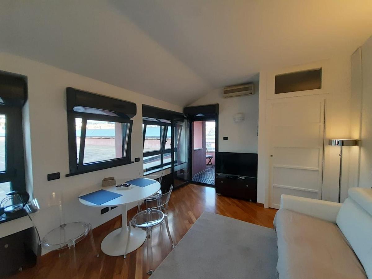 דירות ג'נובה Bilocale Vista Mare Con Terrazzo-Porto Antico- Parcheggio Scontato מראה חיצוני תמונה